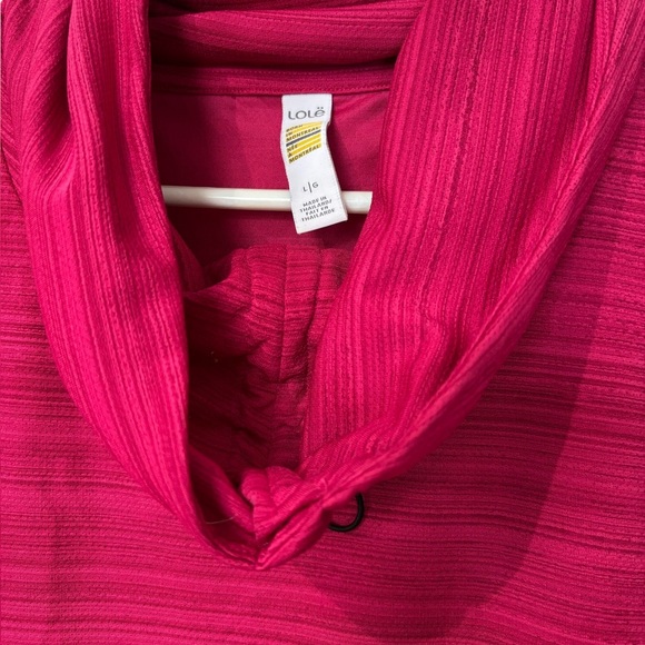 🎉3/20$🎉 Lole Sleeveless Active Cowl Neck Top - Size Large - Picture 2 of 6